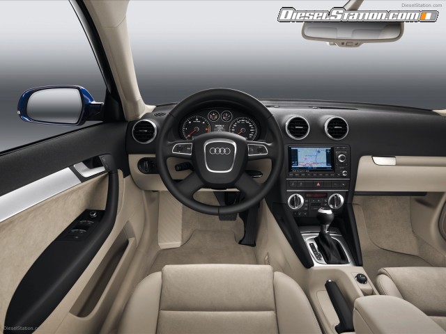 Audi-A3-Sportback-2011-10.jpg