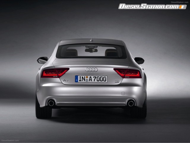 Audi-A7-Sportback-2011-04.jpg