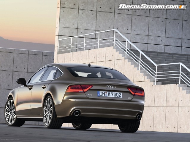 Audi-A7-Sportback-2011-29.jpg