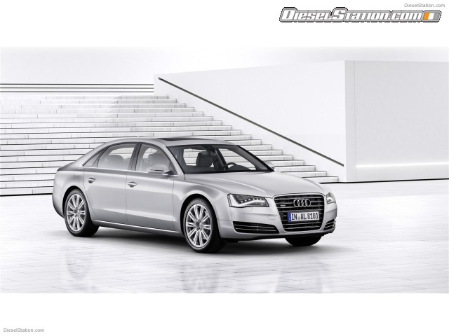 Audi-A8-L-2011-01.jpg