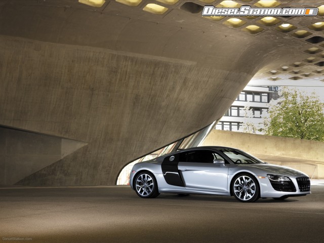 R8