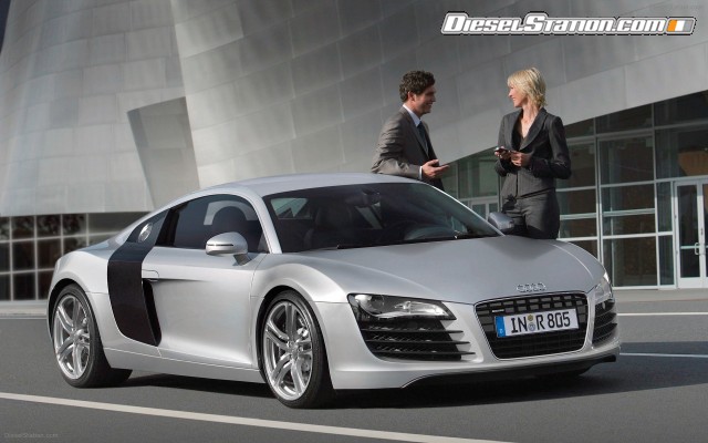 R8