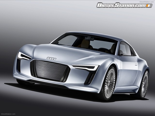 Audi-e-tron-Detroit-Showcar-2010-14.jpg