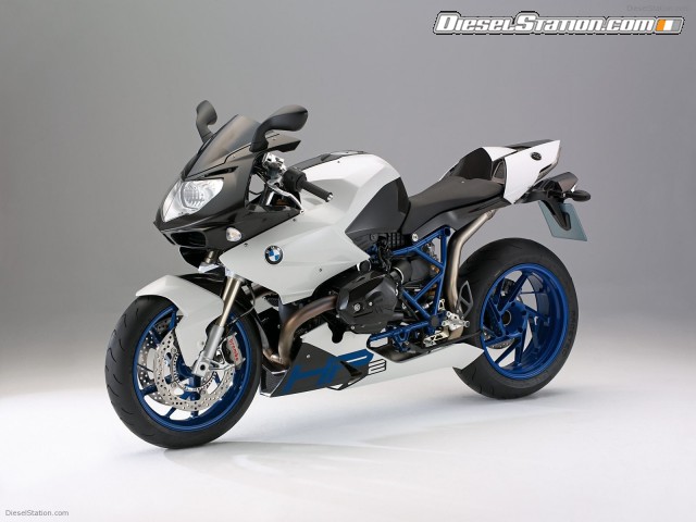 2010 BMW HP2 Megamoto