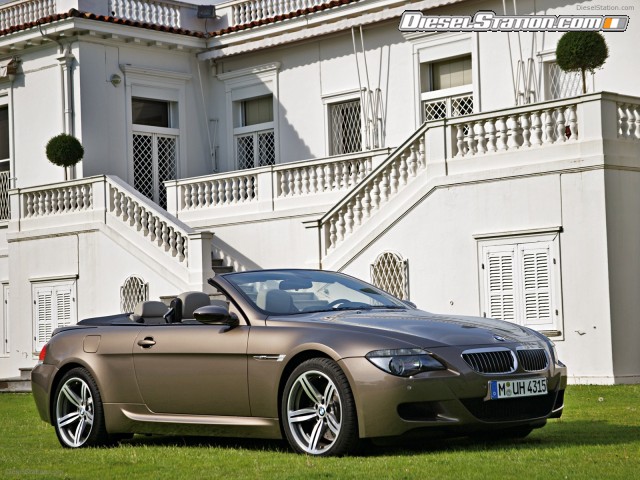 2009 Nissan Qazana Concept