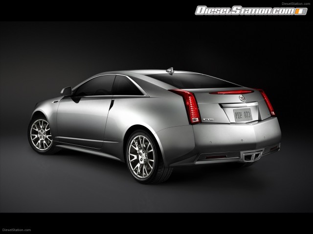 2011 Cadillac CTS Coupe Luxury Car Wallpaper