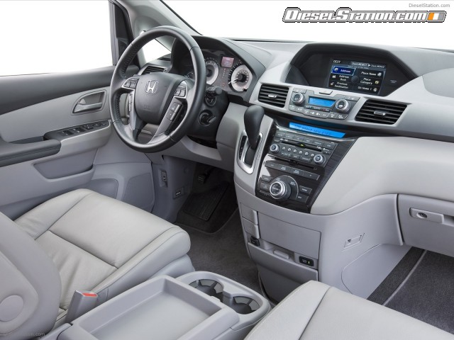 Honda odyssey radio changing stations #4