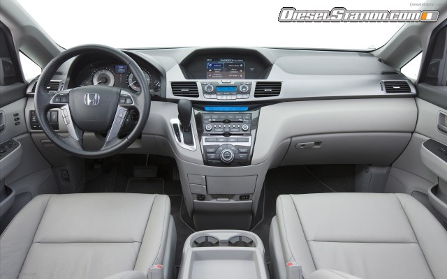 Honda odyssey radio changing stations #7