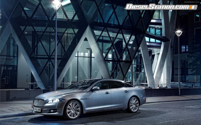 jaguar2012