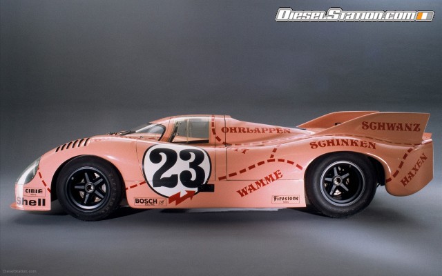 PORSCHE