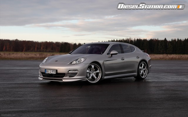 PORSCHE
