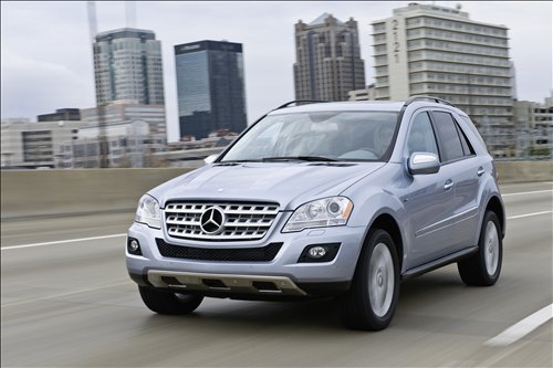 2010 Mercedes Benz ML450 Hybrid Car Walls