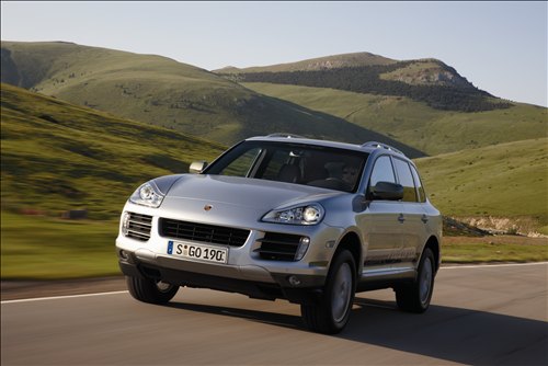 2010 Porsche Cayenne S Hybrid Car Wallpaper