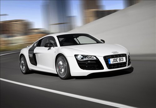 audi wallpaper. Audi R8 5.2 FSI Quattro New