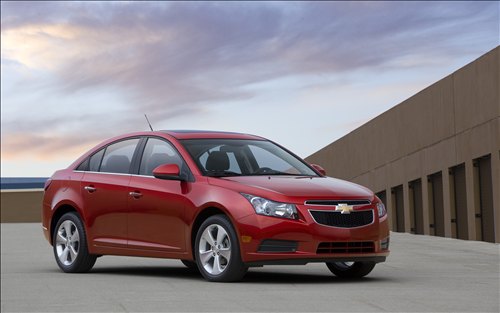 http://www.dieselstation.com/pics/2011-Chevrolet-Cruze-car-picture.jpg