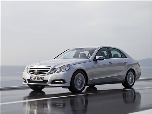 mercedes benz new e class 2009