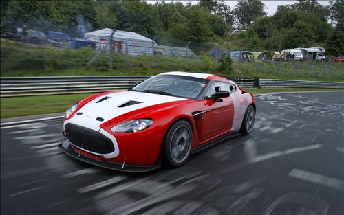 Aston Martin V12 Zagato 2011
