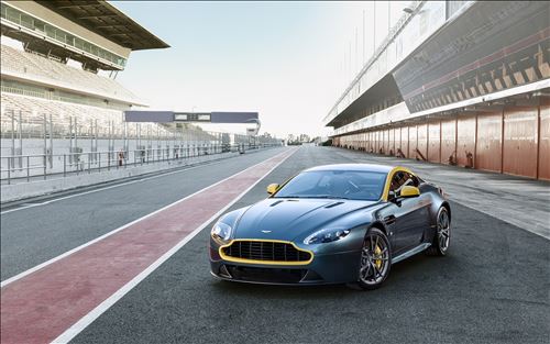 Aston Martin V8 Vantage N430 2015