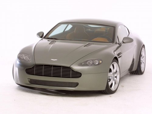 Aston Martin Vantage AMV8