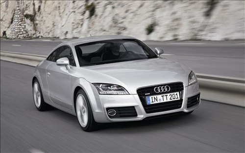 Audi TT Coupe 2011, the facelifted version of the second generation TT Coupe 