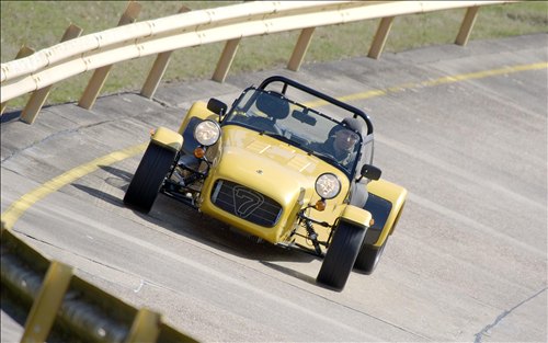 Caterham CSR 175 EU4 Debut