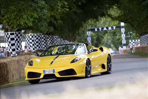 Ferrai Scuderia Spider 16M Completes Run In Under 1 Minute Prev 1 of 8 Next