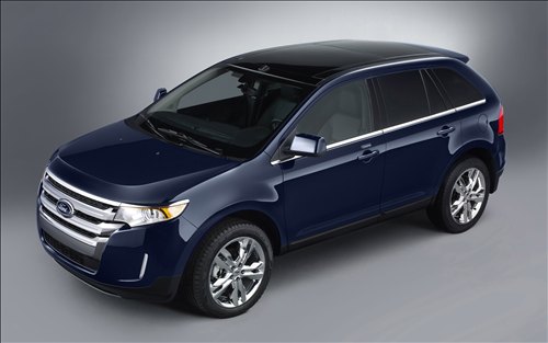 2011 Ford Edge Interior Pictures. The 2011 Ford Edge now aims to