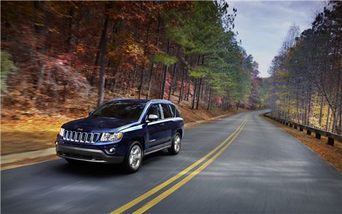 Jeep unveiled details abouts its all-new Jeep Compass 2011 which borrows the 