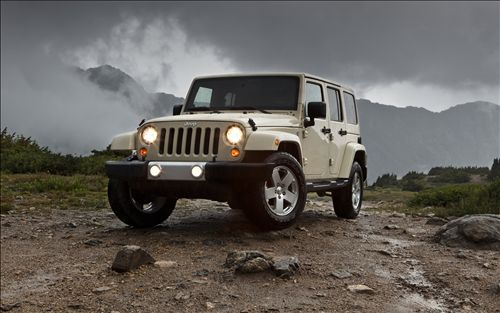 Recently, Chrysler released details about the new 2011 Jeep Wrangler and 