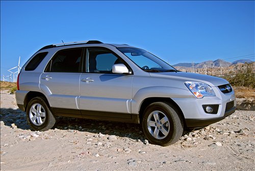 The Kia Sportage 2009 is updated with exterior and interior changes.