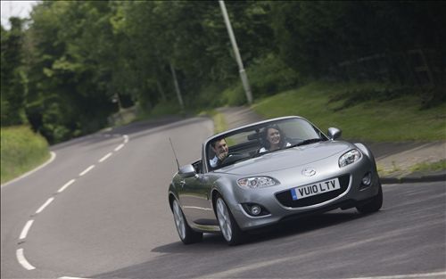 Mazda MX-5 Miyako Roadster Coupe 2011