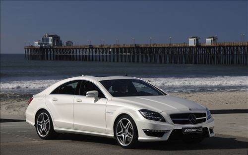 Mercedes-Benz CLS63 AMG US Version 2012