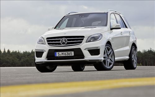 Mercedes Benz ML63 AMG 2012