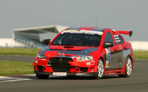 Mitsubishi Lancer EVO X Race Car Pictures