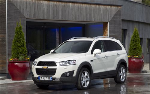 chevrolet captiva 2011 interior. New Chevrolet Captiva 2011 Car