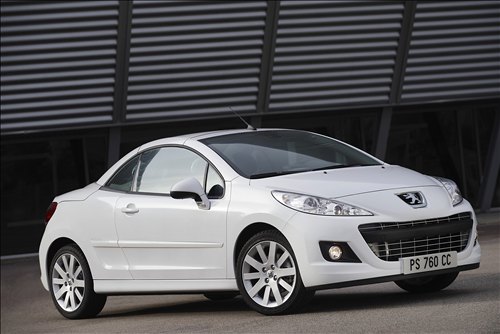 Restyled Peugeot 207