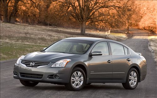 Nissan Altima Hybrid 2011