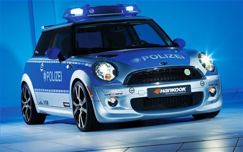 Police MINI E R56 Car Wallpaper