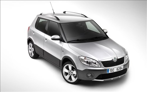 Skoda Fabia Rs 2011. Skoda Fabia Scout 2011