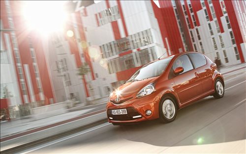 TOYOTA AYGO 2012 Car Pictures TOYOTA AYGO 2012 Car Pictures