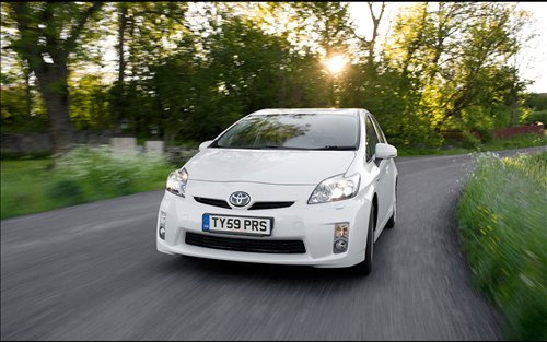 Toyota Adds Hi-Tech Option Pack To New Prius