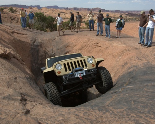 Jeep-JT-086.jpg