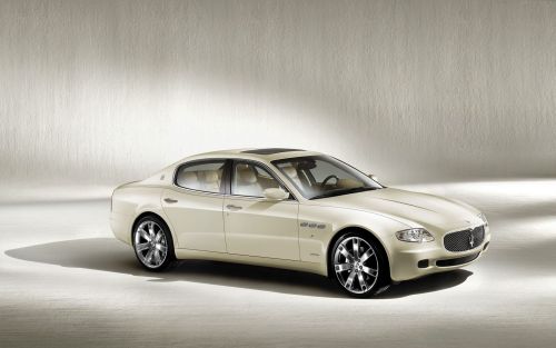 Maserati Quattroporte