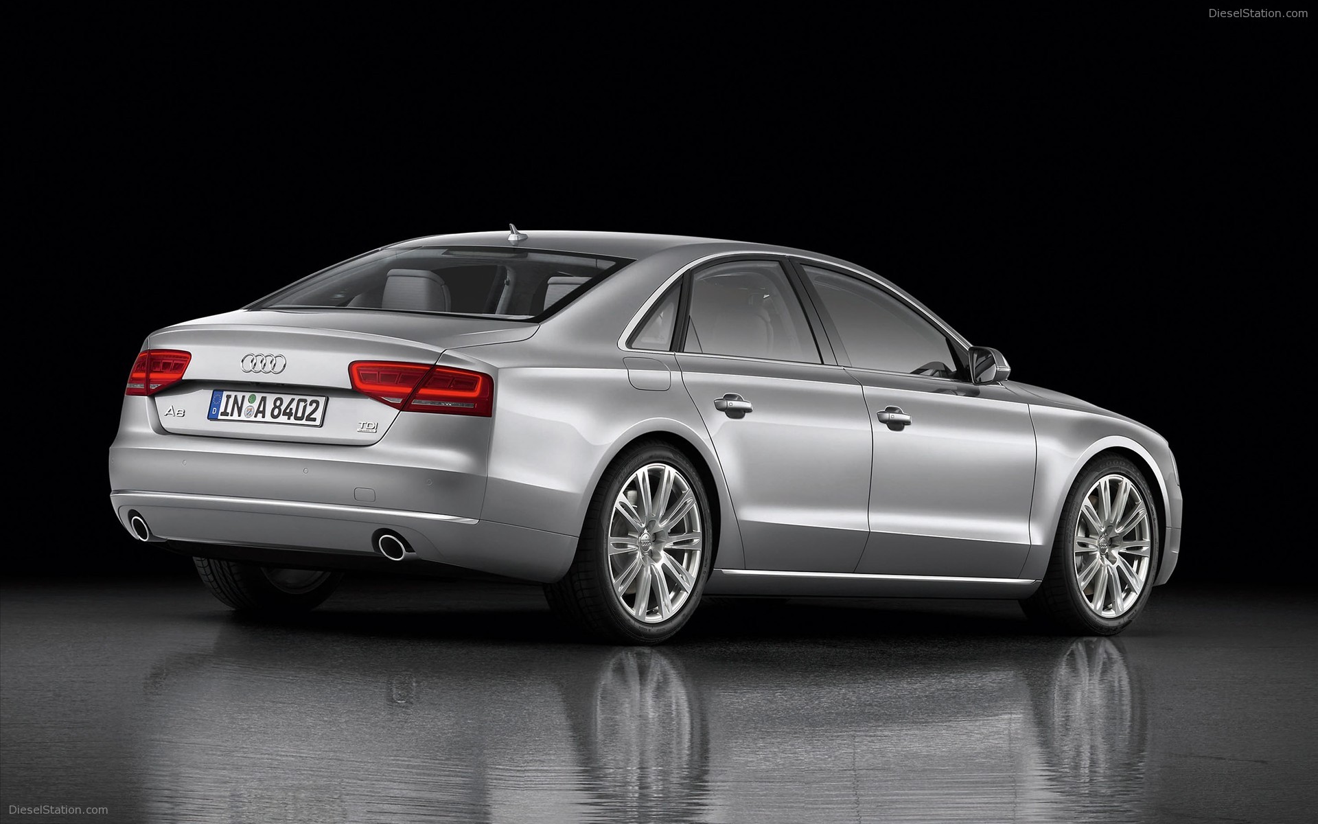 http://www.dieselstation.com/wallpapers/albums/Audi/A8-2011/Audi-A8-2011-widescreen-01.jpg