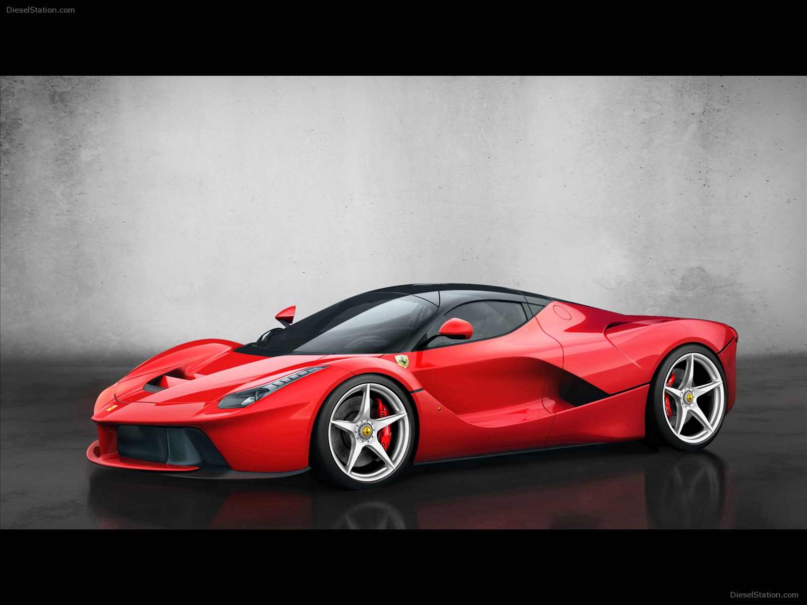 http://www.dieselstation.com/wallpapers/albums/Ferrari/Laferrai2014/Ferrari-LaFerrari-2014-06.jpg