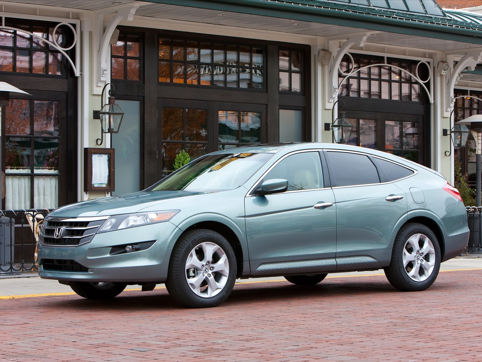 How much is a honda crosstour 2012 #3