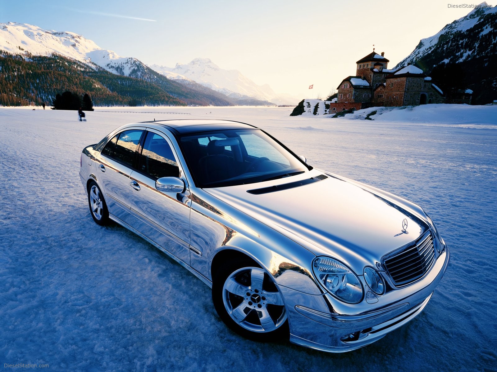 2004 Mercedes calendar pictures #2