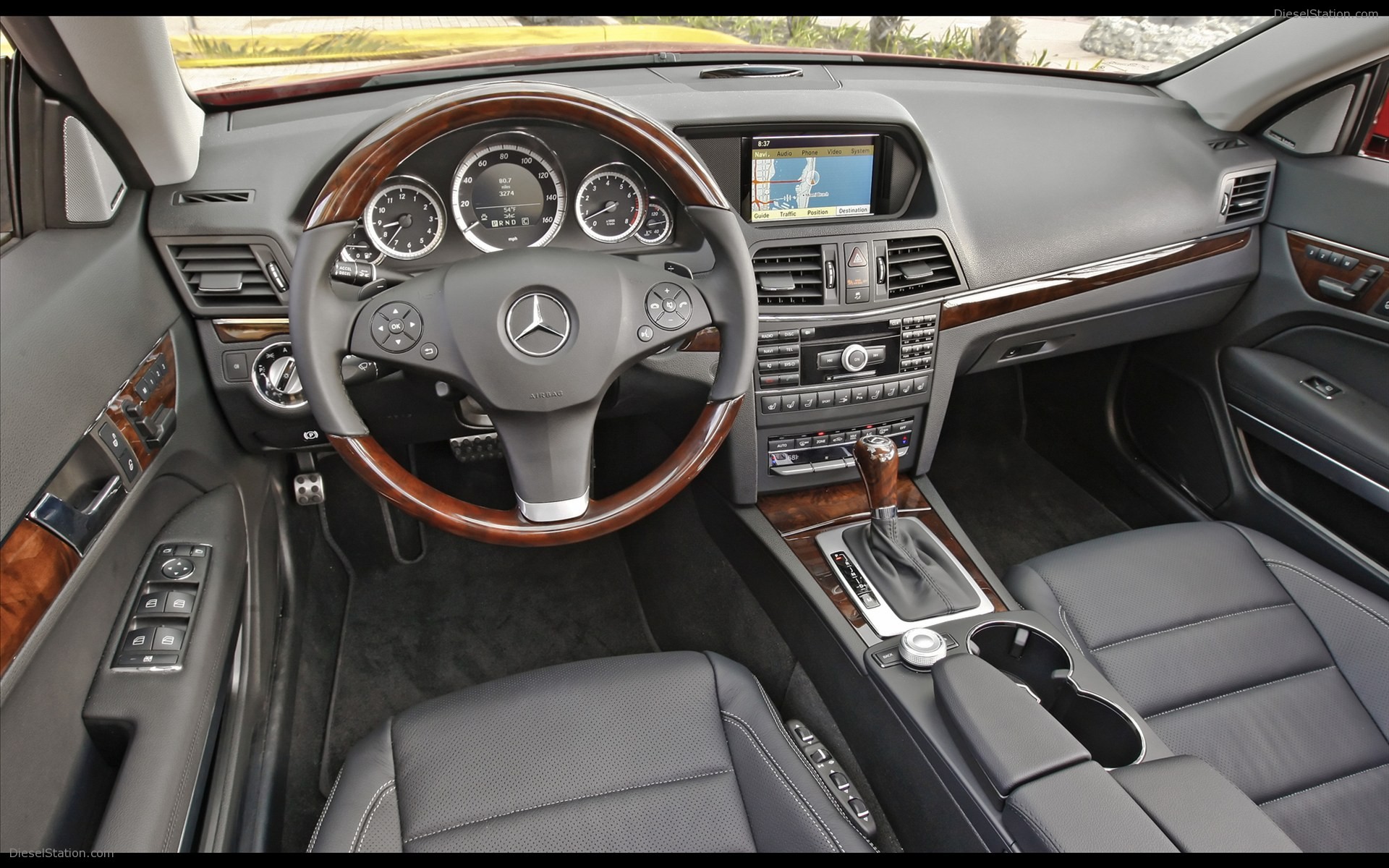 Mercedes Benz E350 2011 Widescreen Exotic Car Wallpapers 20