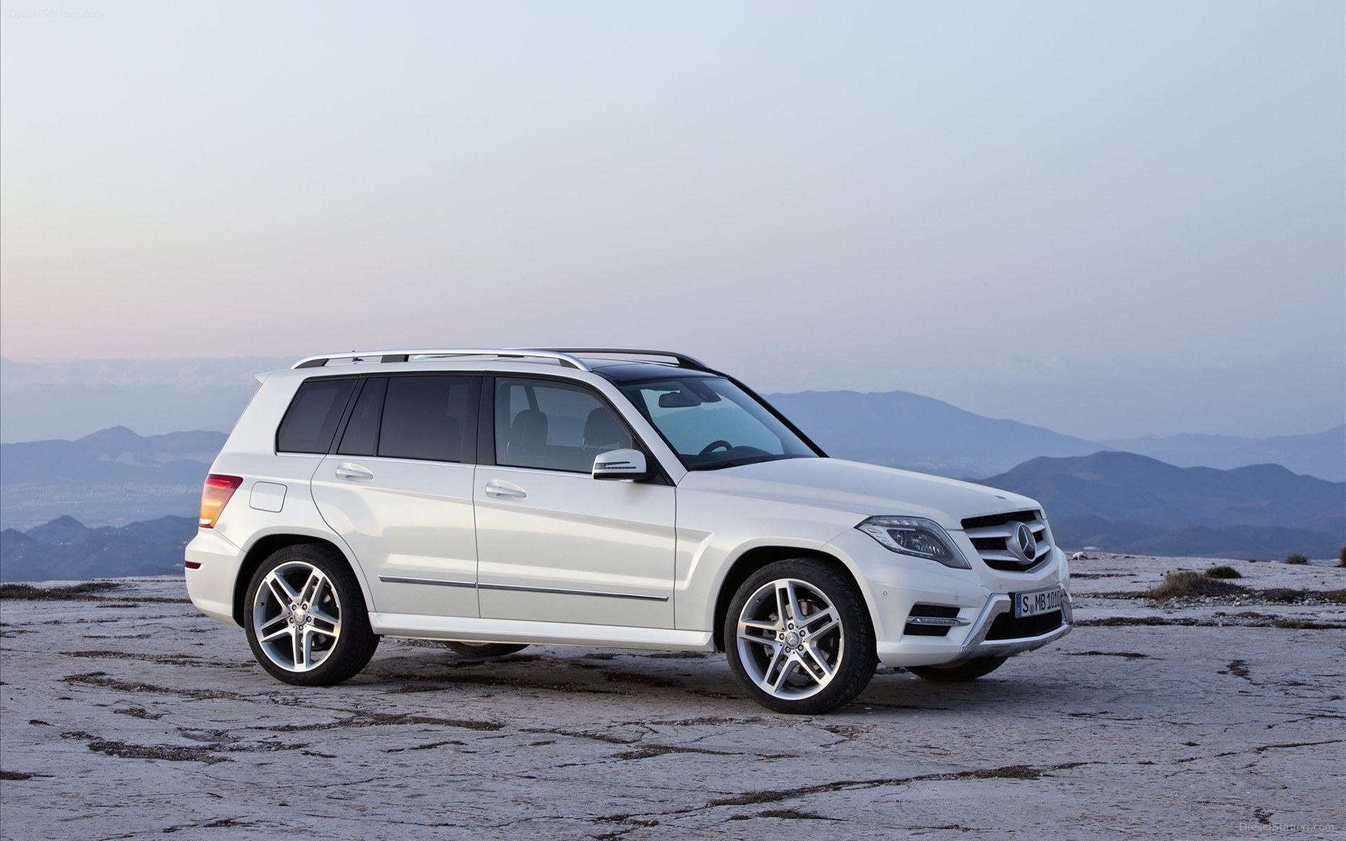 How to sync iphone contacts with mercedes glk