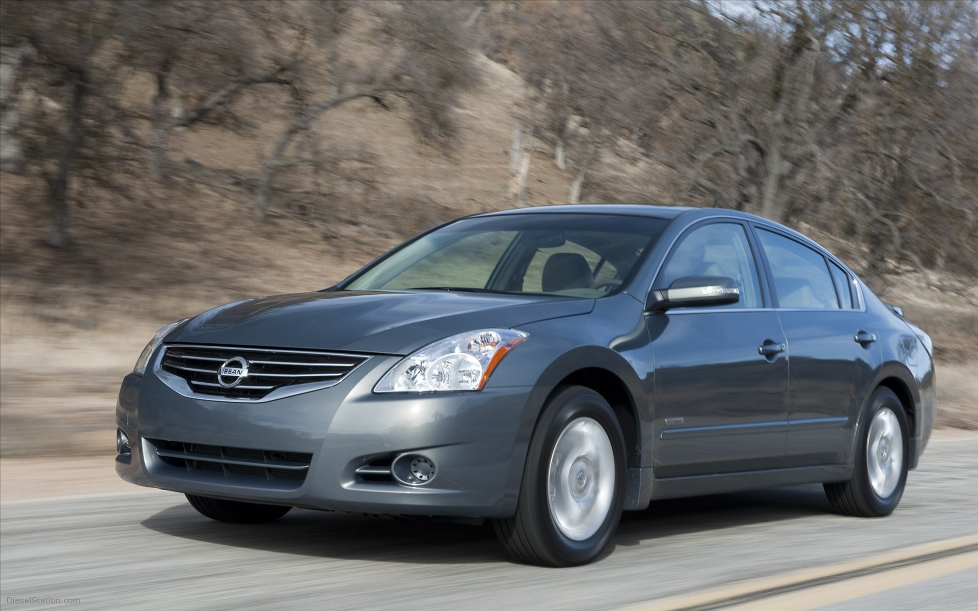 2011 Nissan altima hybrid sedan #6